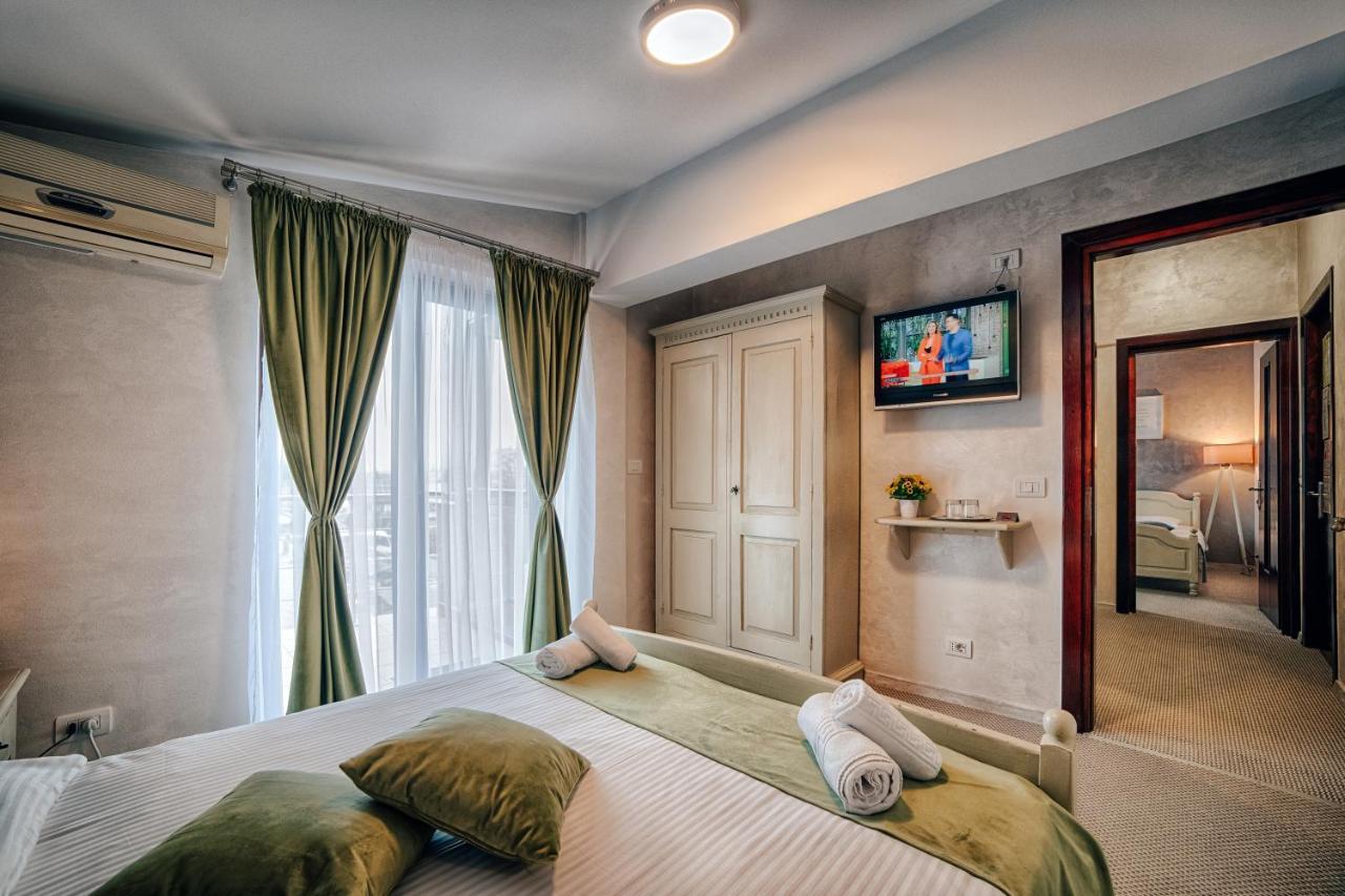 Albergue Casa Vatra Rădăuţi Exterior foto